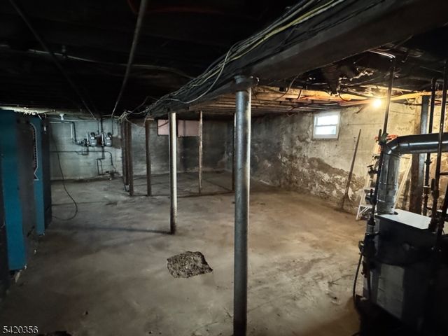 217 Lawrence St, Paterson City, NJ 07501