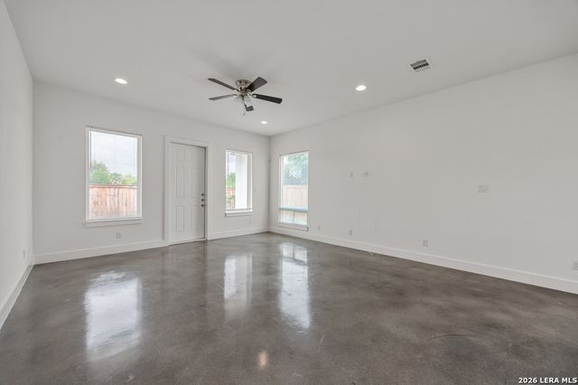 215 San Salvador Ave Unit 101, San Antonio, TX 78210