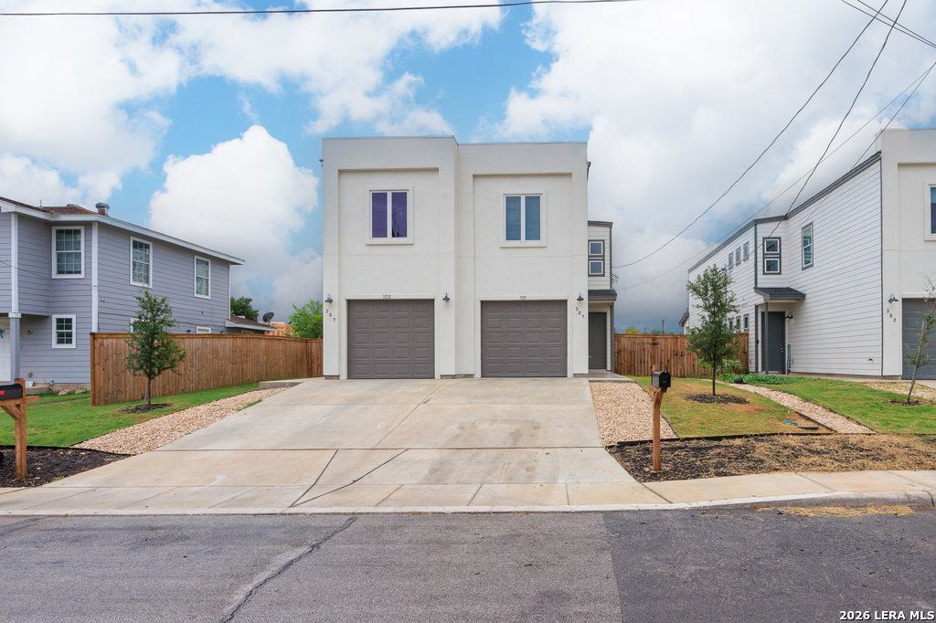 215 San Salvador Ave Unit 101, San Antonio, TX 78210