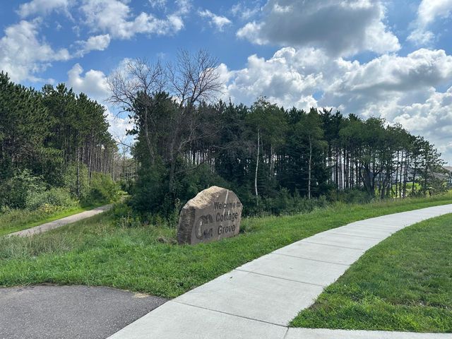 6153 Goodview Avenue S, Cottage Grove, MN 55016