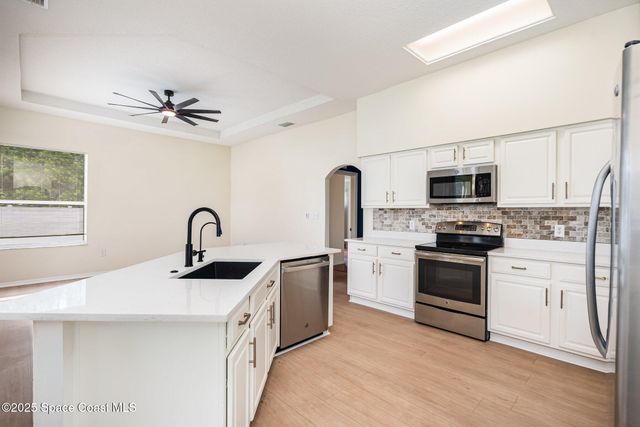 3197 Slama Avenue SE, Palm Bay, FL 32909