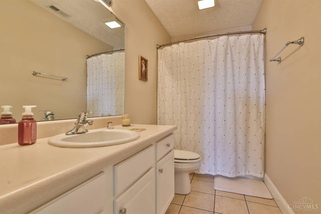 2961 Parkwood Drive, Troy, OH 45373