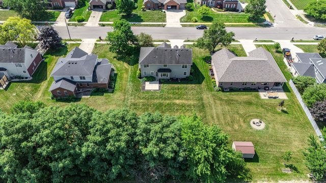 2961 Parkwood Drive, Troy, OH 45373