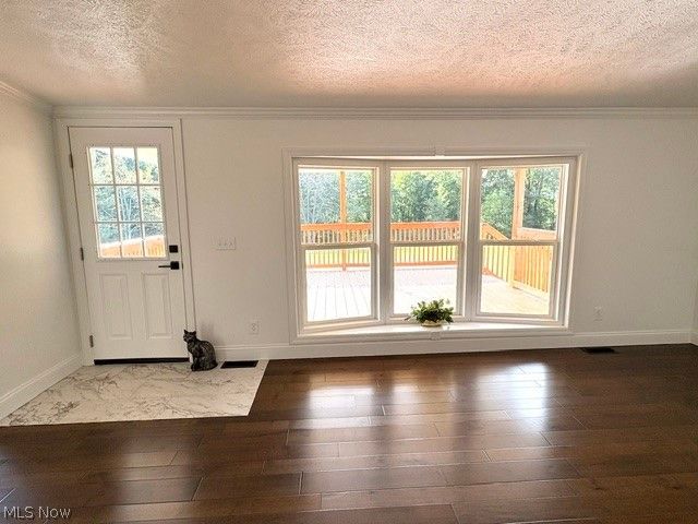 47415 B Metz Road, New Waterford, OH 44445