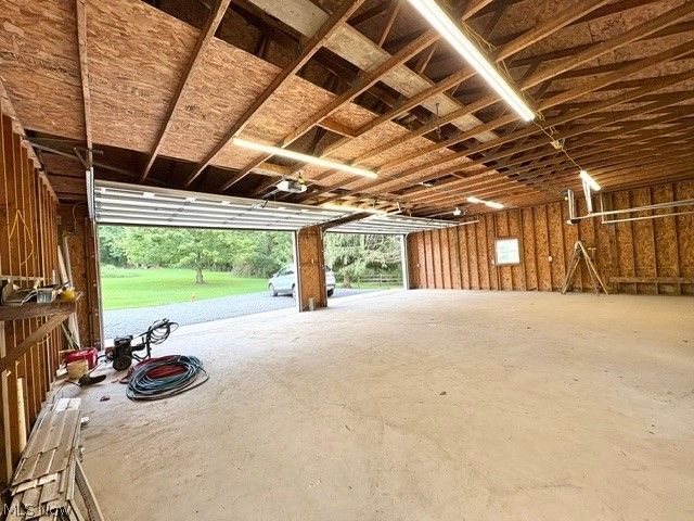 47415 B Metz Road, New Waterford, OH 44445