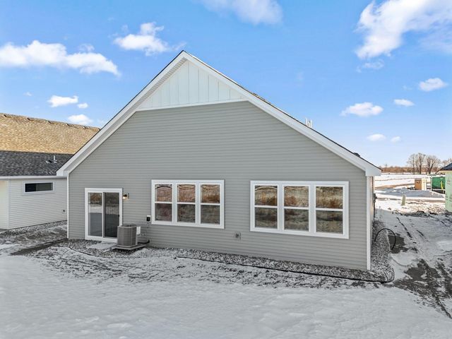 7645 Swan Street, Lino Lakes, MN 55014