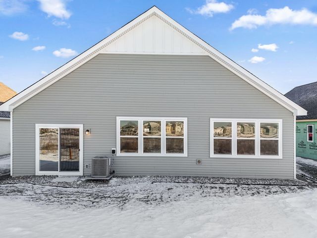 7645 Swan Street, Lino Lakes, MN 55014