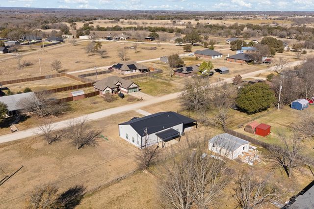 118 Noelle Road, Whitney, TX 76692