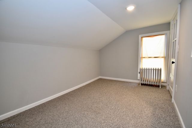 30 Woodside Ave, Haledon Boro, NJ 07508