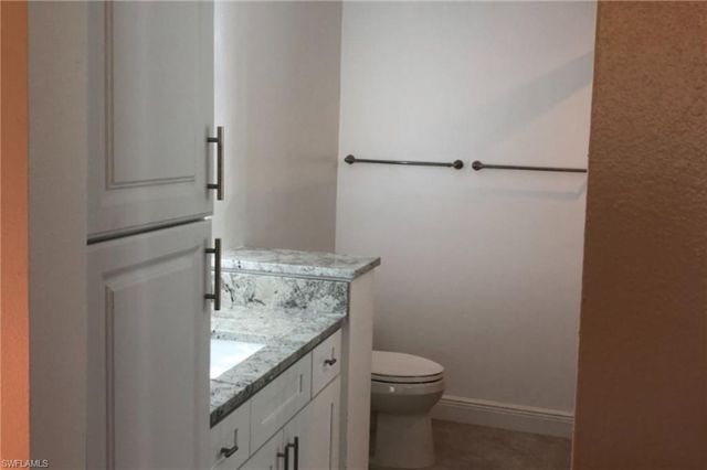 17656 Island Inlet CT, Fort Myers, FL 33908
