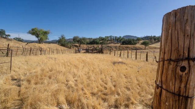 47069 Crump Lane, Coalinga, CA 93210