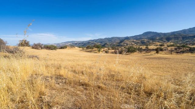 47069 Crump Lane, Coalinga, CA 93210