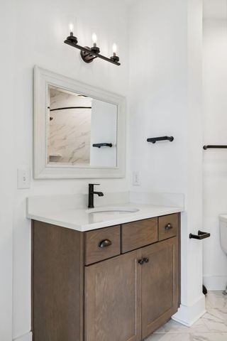 6037 Donovan St, Franklin, TN 37064