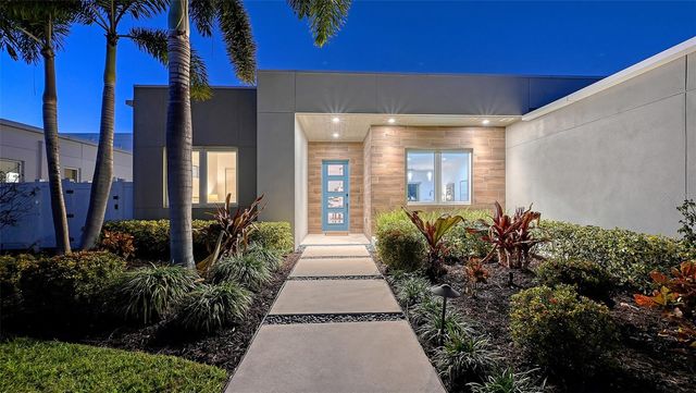 2215 DATURA STREET, Sarasota, FL 34239