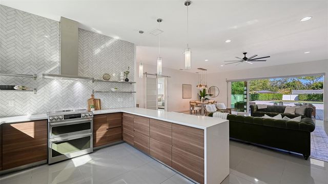 2215 DATURA STREET, Sarasota, FL 34239