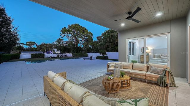 2215 DATURA STREET, Sarasota, FL 34239