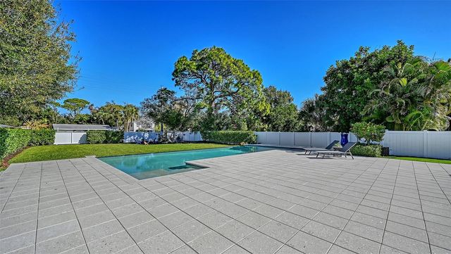 2215 DATURA STREET, Sarasota, FL 34239
