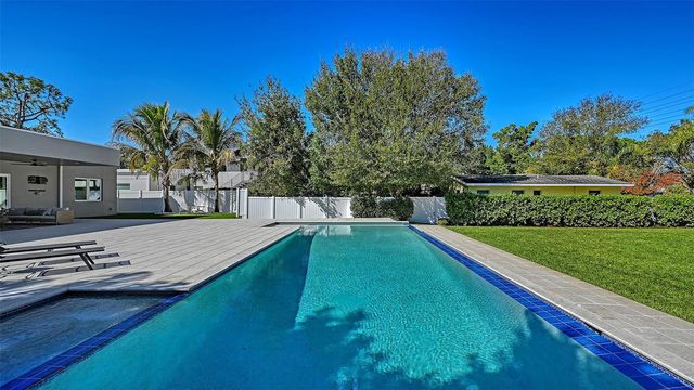 2215 DATURA STREET, Sarasota, FL 34239