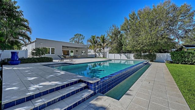 2215 DATURA STREET, Sarasota, FL 34239