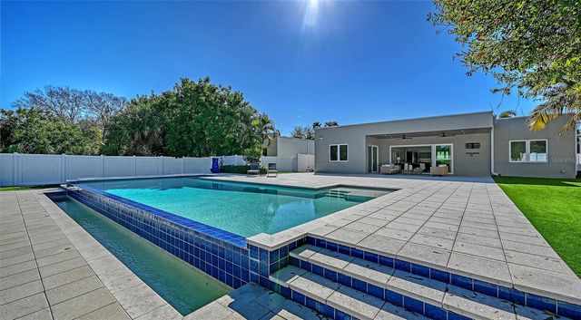 2215 DATURA STREET, Sarasota, FL 34239