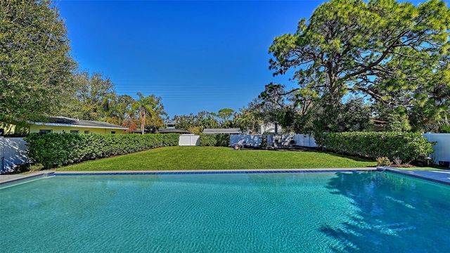 2215 DATURA STREET, Sarasota, FL 34239