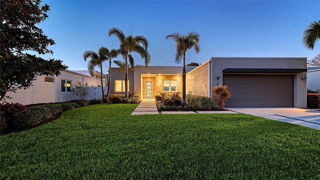 2215 DATURA STREET, Sarasota, FL 34239