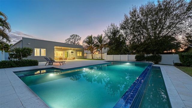 2215 DATURA STREET, Sarasota, FL 34239