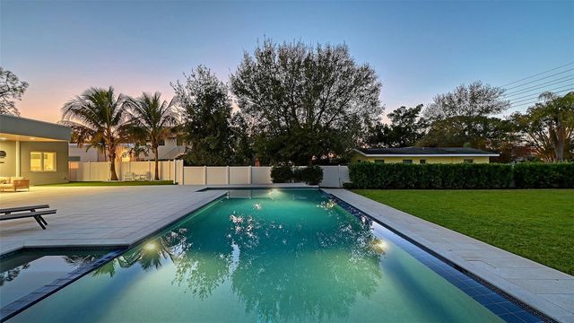 2215 DATURA STREET, Sarasota, FL 34239