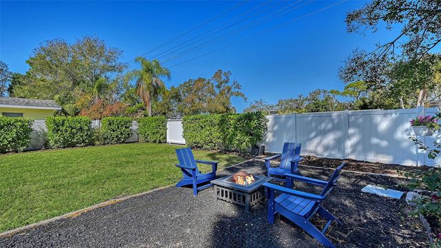 2215 DATURA STREET, Sarasota, FL 34239