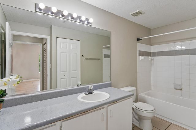 5618 PINNACLE HEIGHTS CIRCLE 309, Tampa, FL 33624
