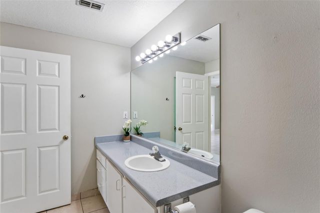 5618 PINNACLE HEIGHTS CIRCLE 309, Tampa, FL 33624