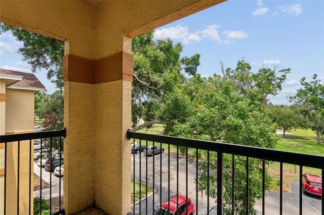 5618 PINNACLE HEIGHTS CIRCLE 309, Tampa, FL 33624