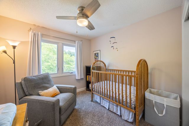 4605 70th Place, Urbandale, IA 50322