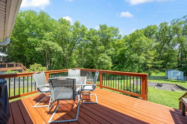 4605 70th Place, Urbandale, IA 50322