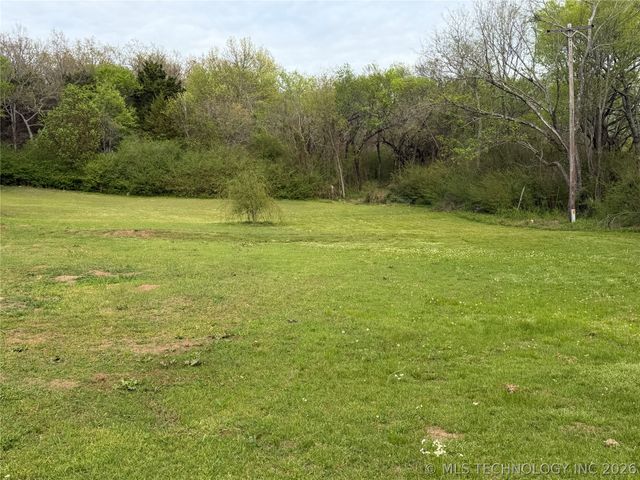 306 NE 4th, Wilburton, OK 74578