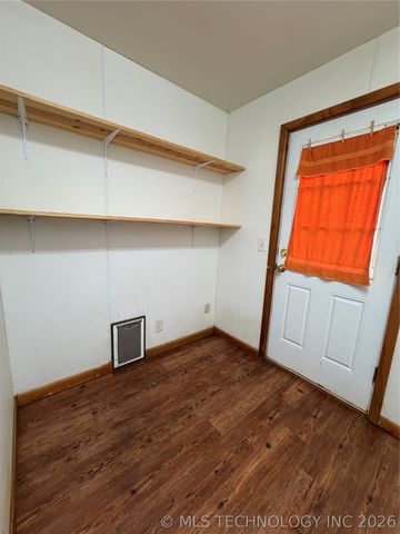 306 NE 4th, Wilburton, OK 74578