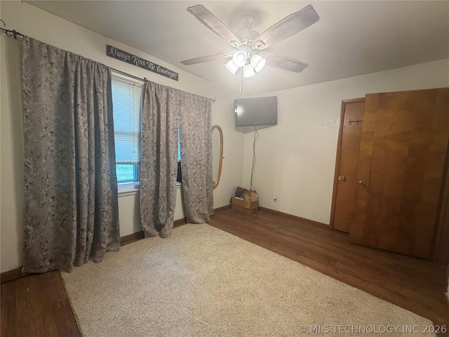 306 NE 4th, Wilburton, OK 74578