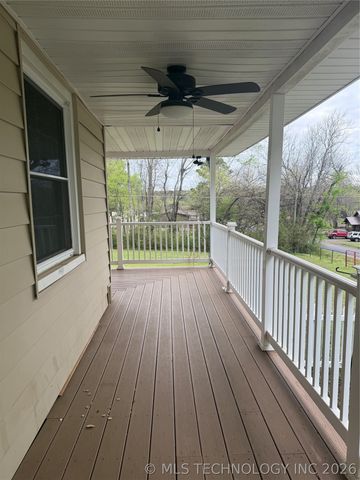 306 NE 4th, Wilburton, OK 74578