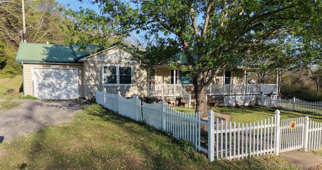 306 NE 4th, Wilburton, OK 74578