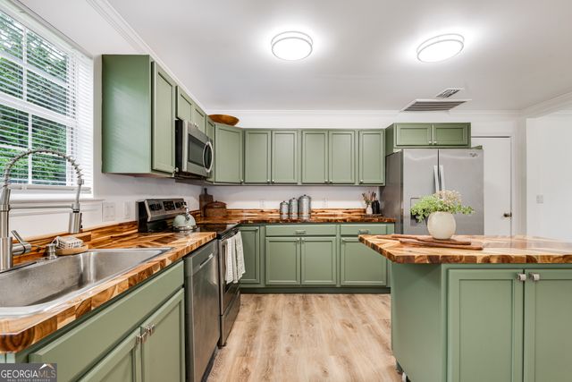 416 Deals Circle S, Woodbine, GA 31569