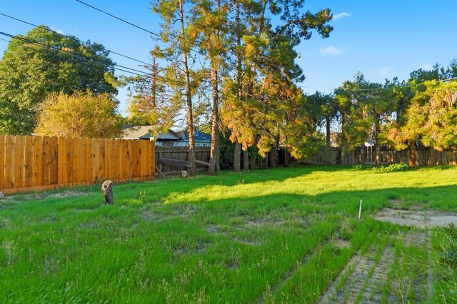 1405 E 22nd Street, Merced, CA 95340