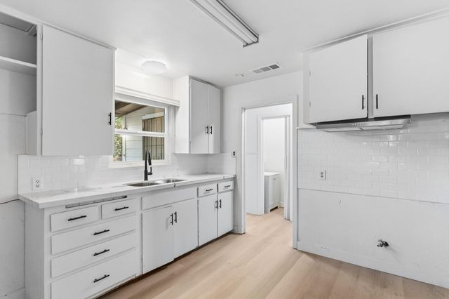 1405 E 22nd Street, Merced, CA 95340