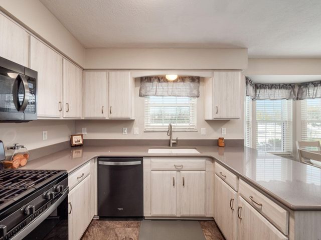 3266 Prairie Gardens Court, Hilliard, OH 43026