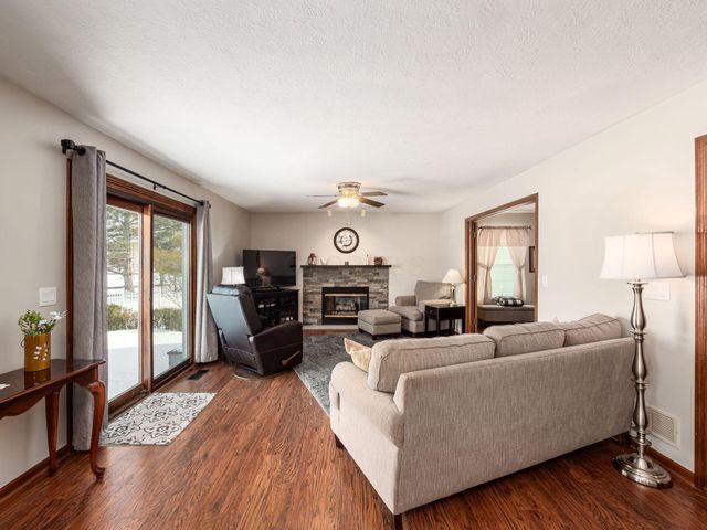 3266 Prairie Gardens Court, Hilliard, OH 43026