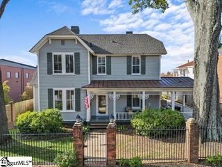 231 Hampton Avenue, Greenville, SC 29601