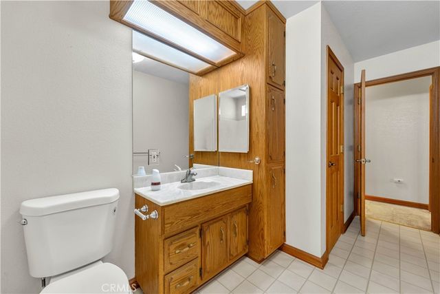 8327 W Avenue I, Lancaster, CA 93536