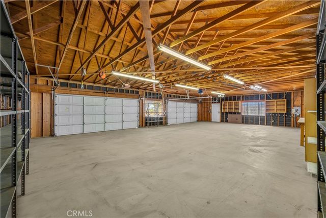 8327 W Avenue I, Lancaster, CA 93536