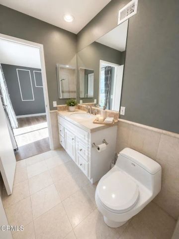 3083 Jessica Street, Newbury Park, CA 91320