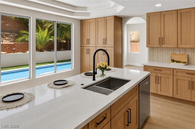 2899 Evergold Drive, Henderson, NV 89074