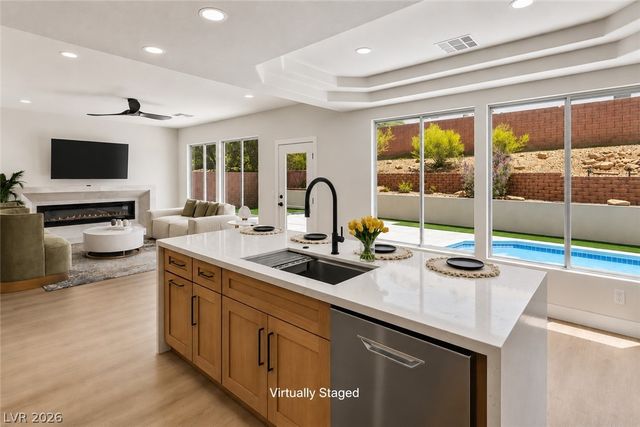 2899 Evergold Drive, Henderson, NV 89074